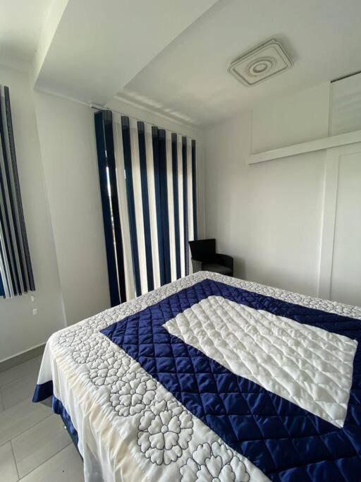 Stylish & Luxury 2-Bed Parkside Apart With Pool ヴァコア・フェニックス エクステリア 写真
